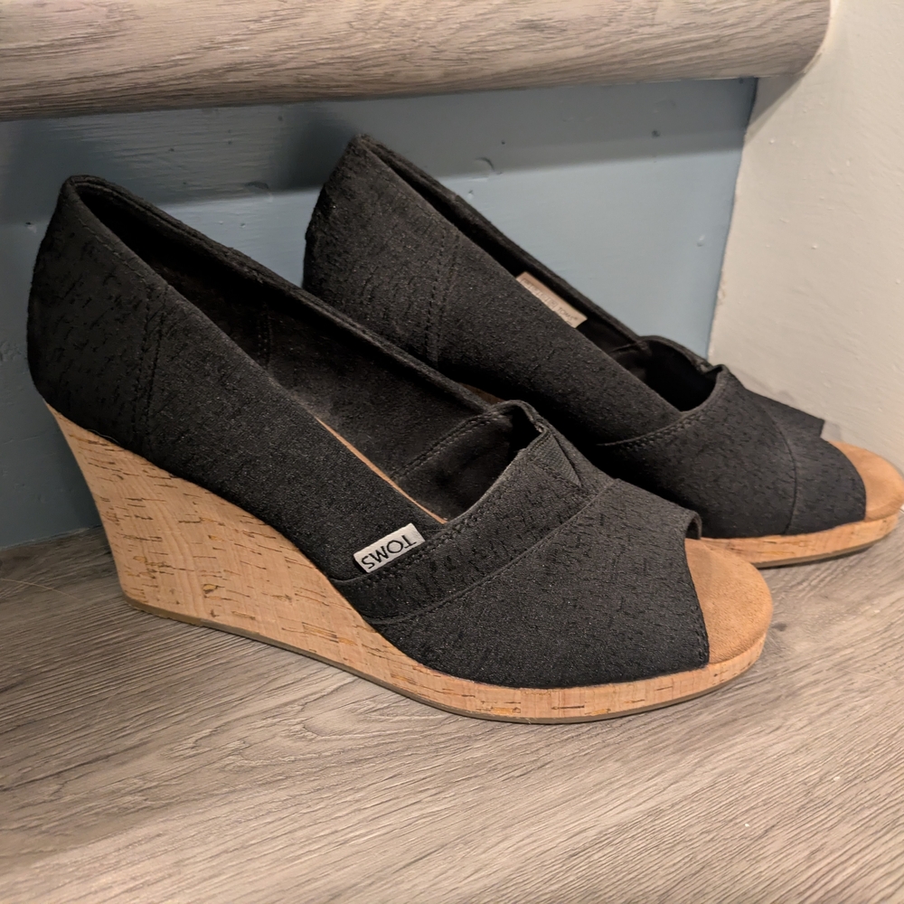 TOMS Black Open-Toe Cork Wedge Heels